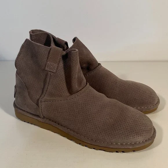 Ugg Woman’s size 10 Gray/Brown Leather Boots UGG | Shoes | Ugg Reid Moccasin Booties Leather Moc Ankle  main image 4